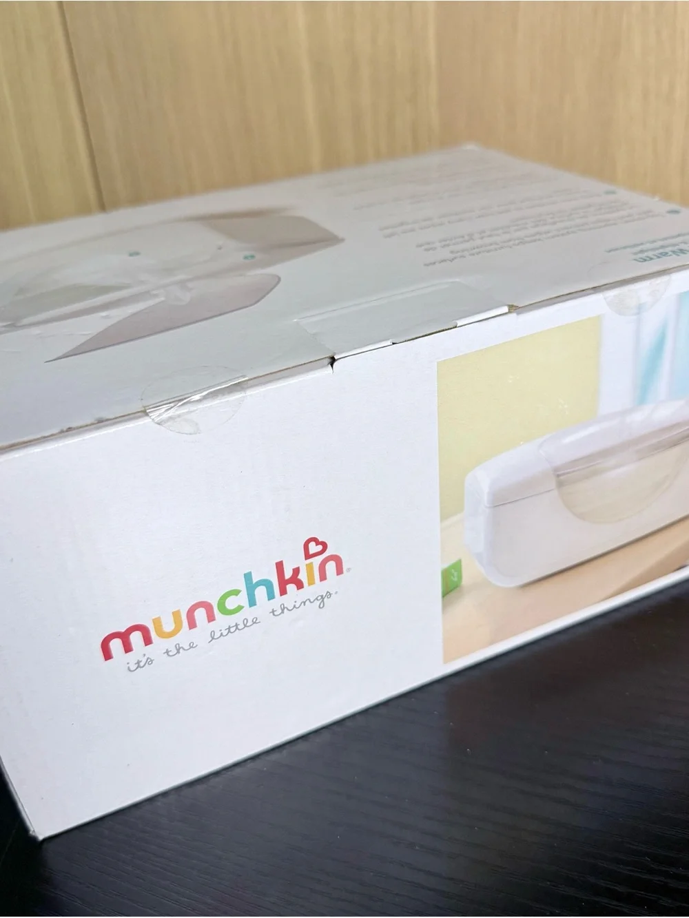 Munchkin Bright & Warm Wipe Warmer with Nightlight